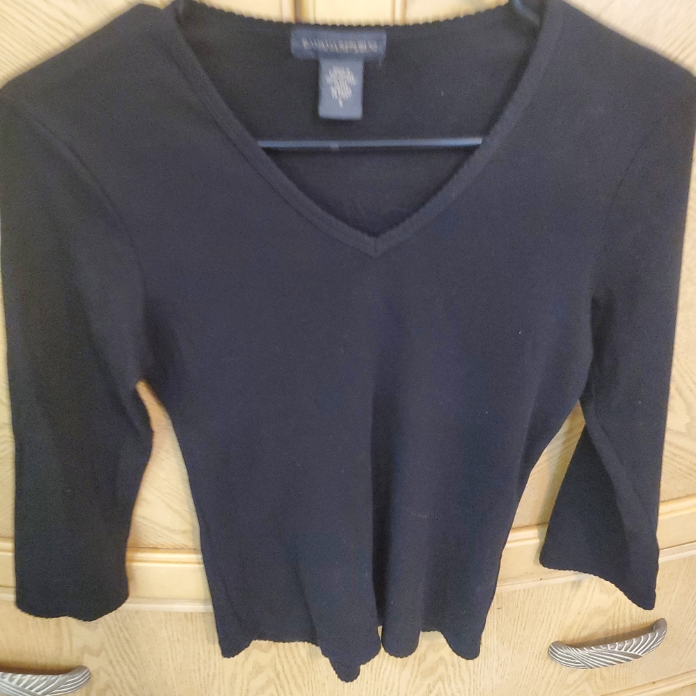 Banana Republic ruffle hem black 3 quarter t. Size small. Great condition